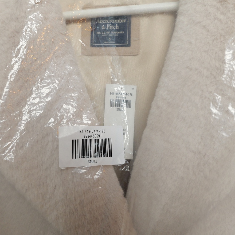 Abercrombie Faux fur coat size S - Picture 6 of 7